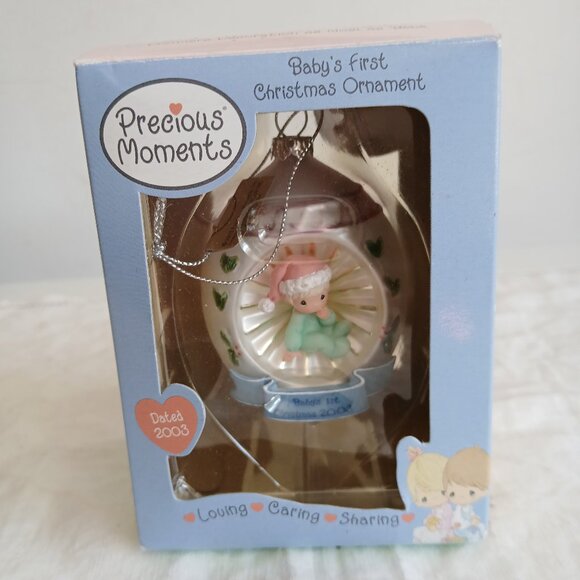 Precious Moments 2003 Baby's First Christmas ( Christmas Tree Decoration ) - Picture 2 of 8